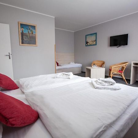 Hotel Stella Πίλζεν Εξωτερικό φωτογραφία