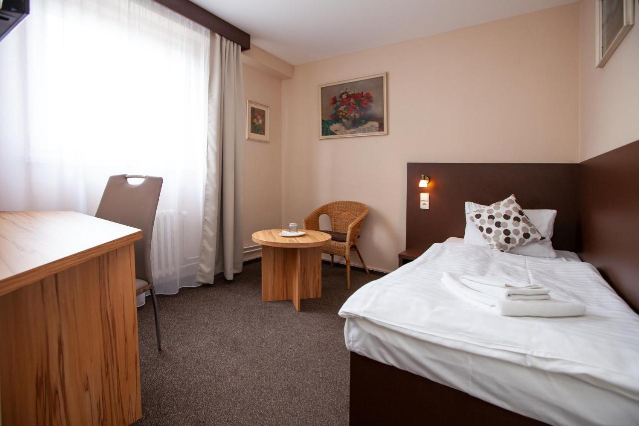 Hotel Stella Πίλζεν Εξωτερικό φωτογραφία