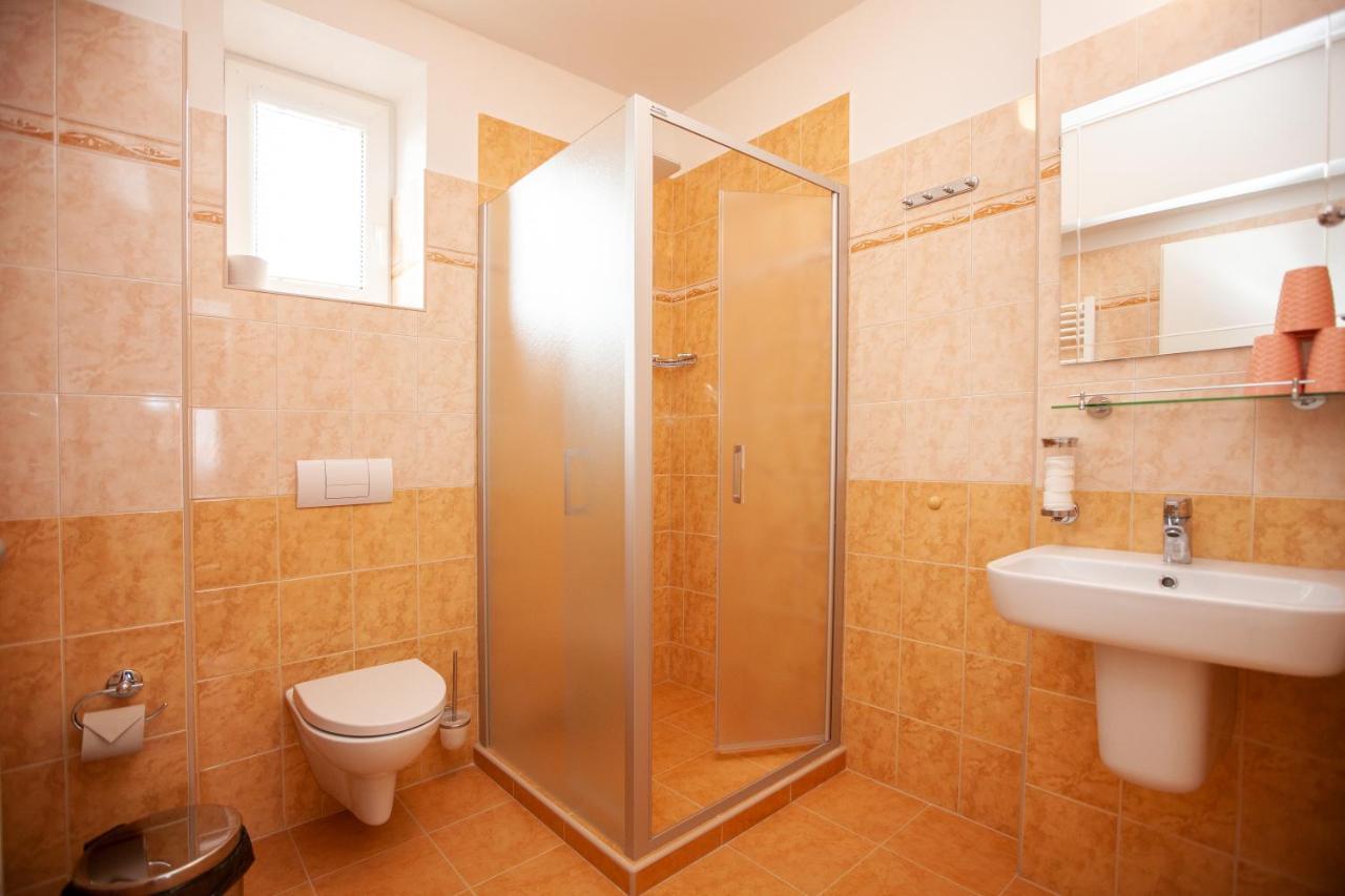Hotel Stella Πίλζεν Εξωτερικό φωτογραφία
